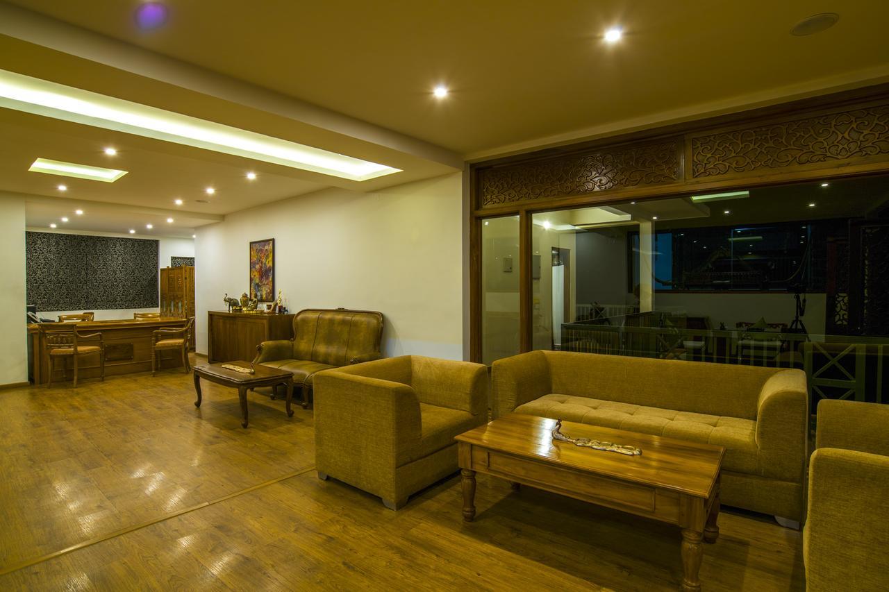 Olive Golden Ridge Resort Chinnakanal Buitenkant foto