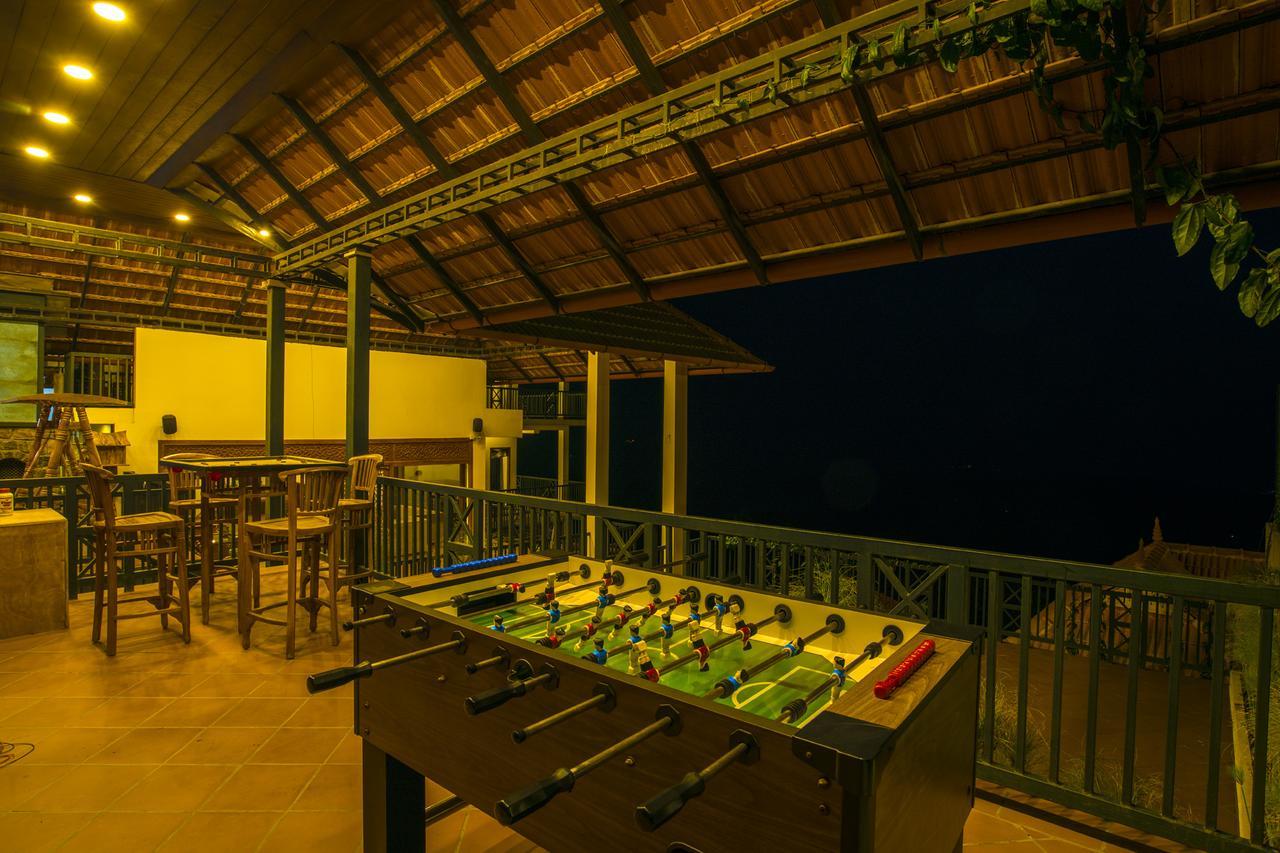 Olive Golden Ridge Resort Chinnakanal Buitenkant foto
