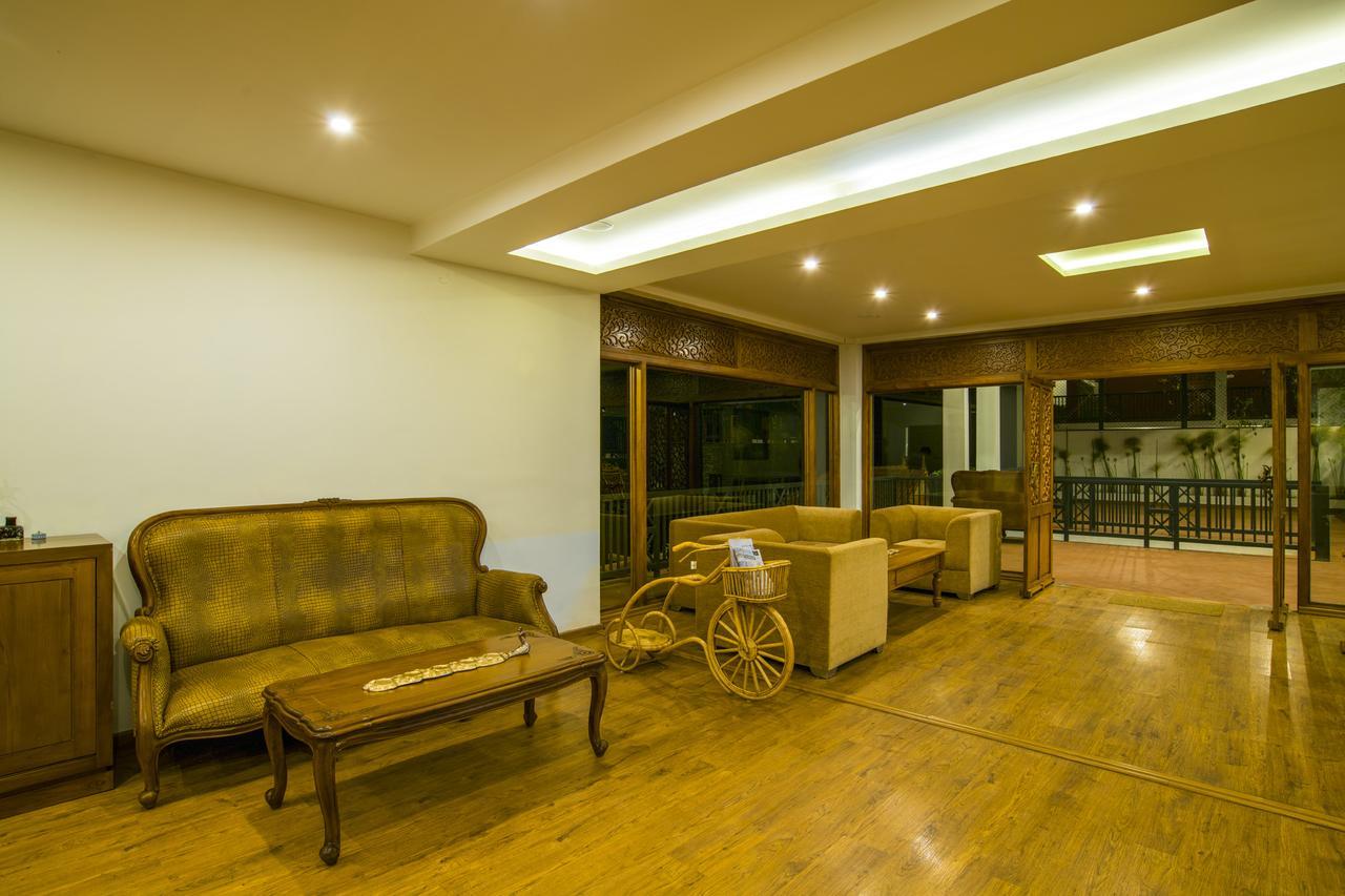 Olive Golden Ridge Resort Chinnakanal Buitenkant foto